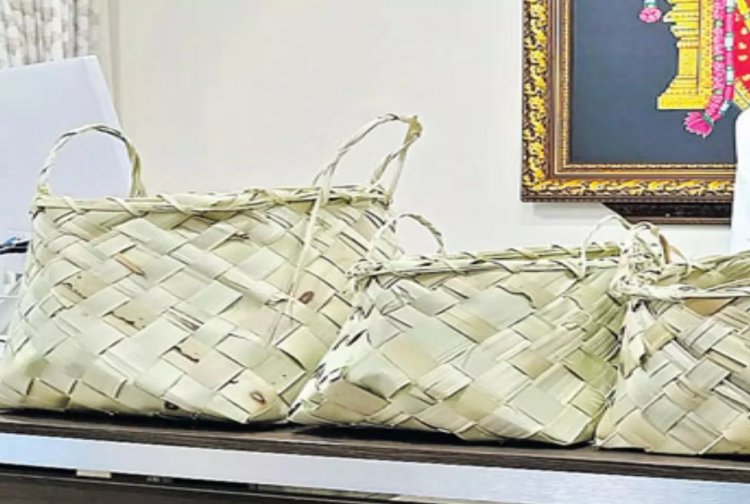 Palm Baskets in TTD తిరుమల లడ్డూ విక్రయ కేంద్రాల్లో తాటాకు బుట్టలు