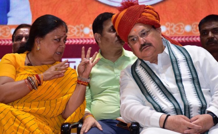 Rajasthan politics: రాజస్థాన్ సీఎం ఎంపికపై కొనసాగుతున్న ఉత్కంఠ.. ఢిల్లీకి వసుంధర రాజే
